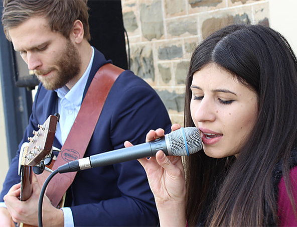 Aria Acoustic Adelaide Singing Music Group - Wedding Cover Bands - Duos